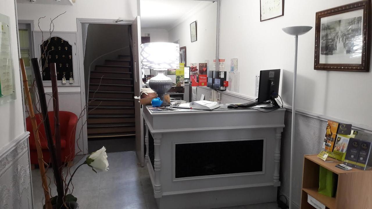 Logis Hotels - Hotel Le Boulevard Mazamet Luaran gambar
